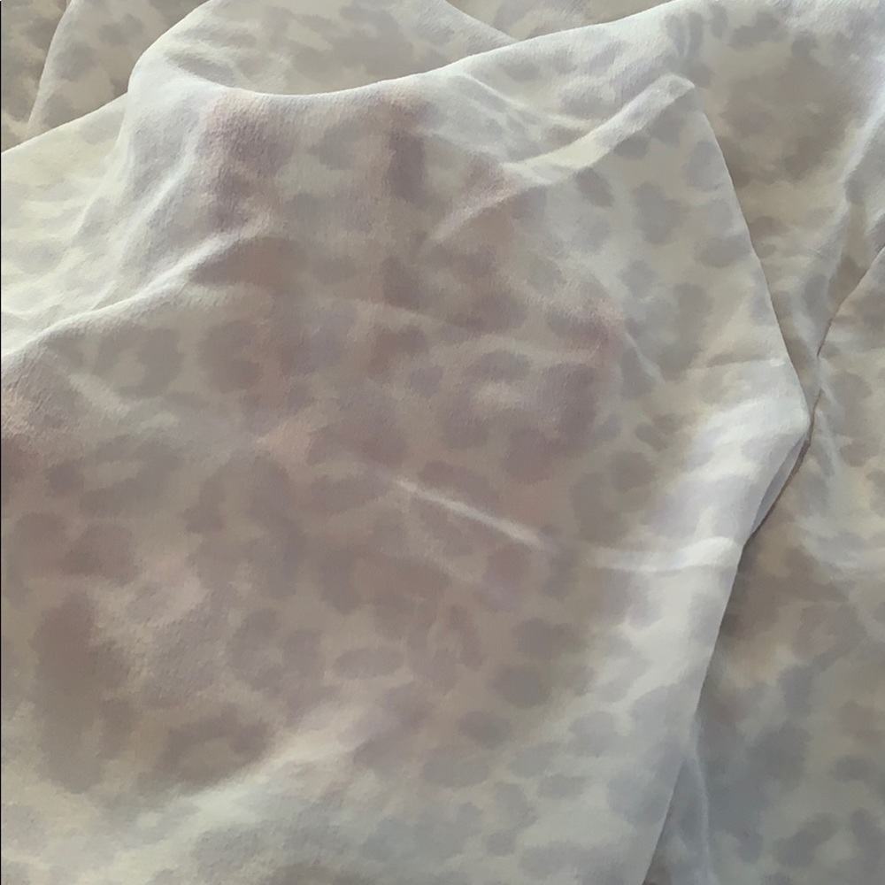 SOLD Rebecca Taylor Lynx Silk Tee in Snow Leopard - Picture 8 of 8